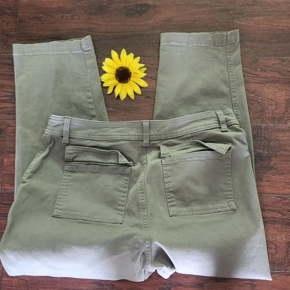 A New Dat High-Rise Tapered Ankle Chino Pants Elastizano